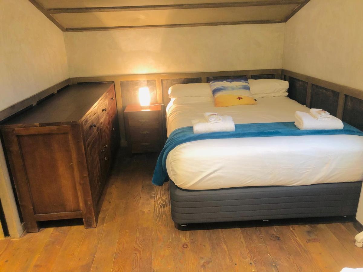 Ostend Woodside Bay Chalets מראה חיצוני תמונה